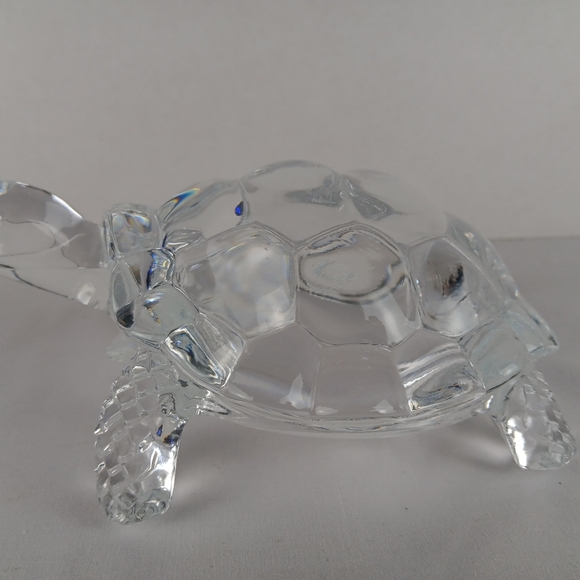 Crystal Turtle Pressed Glass - Picture 6 of 10